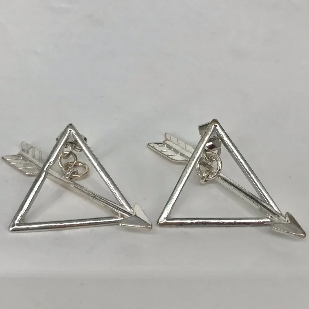 🌸3 for $20 Unique Boho Arrow Earrings